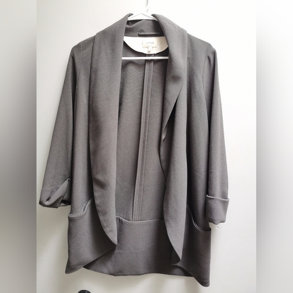 Aritzia Wlfred Chevier Gray Jacket  blazer Crepe open front 3/4 sleeve size 6 - Picture 2 of 8